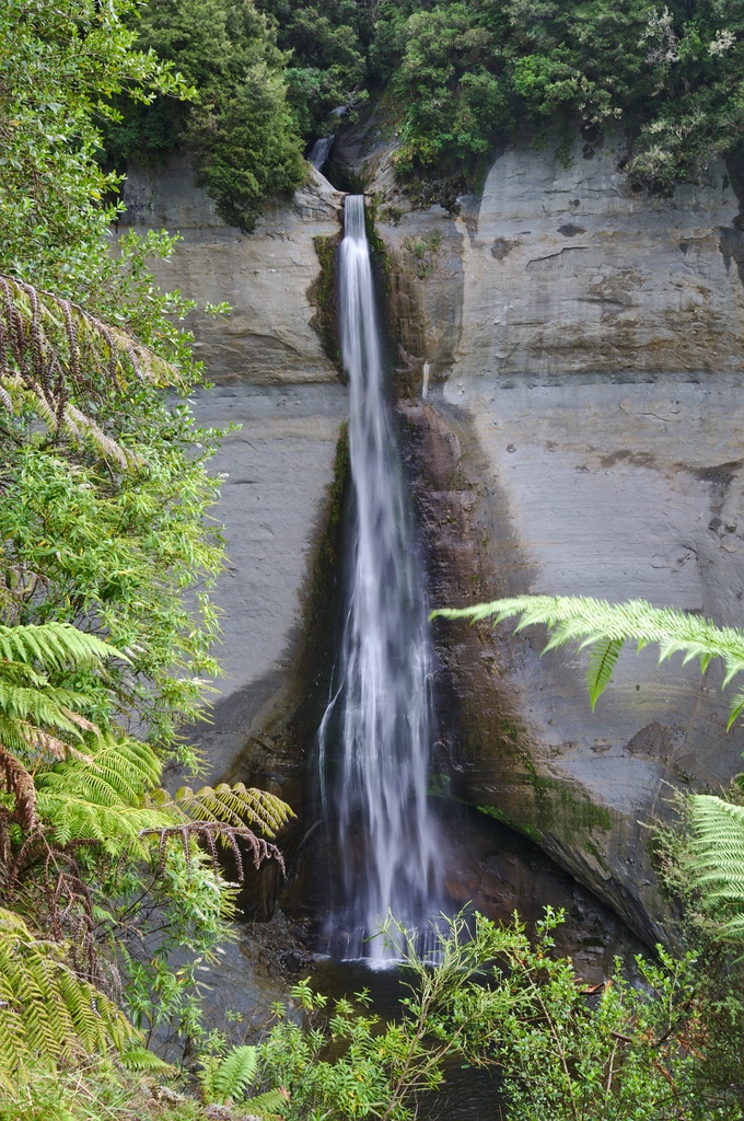 Mt Damper Falls