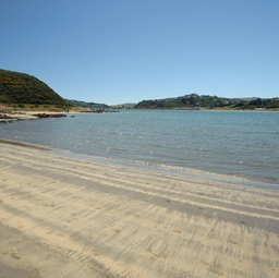 Towards the Harbour Entrance