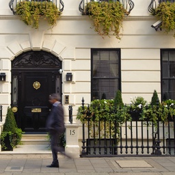 A random doorway I walked past when I had 12 hours to kill in London last year, so I walked around